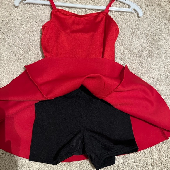 Red dress shorts leotard with matching sequin vest - Picture 3 of 3
